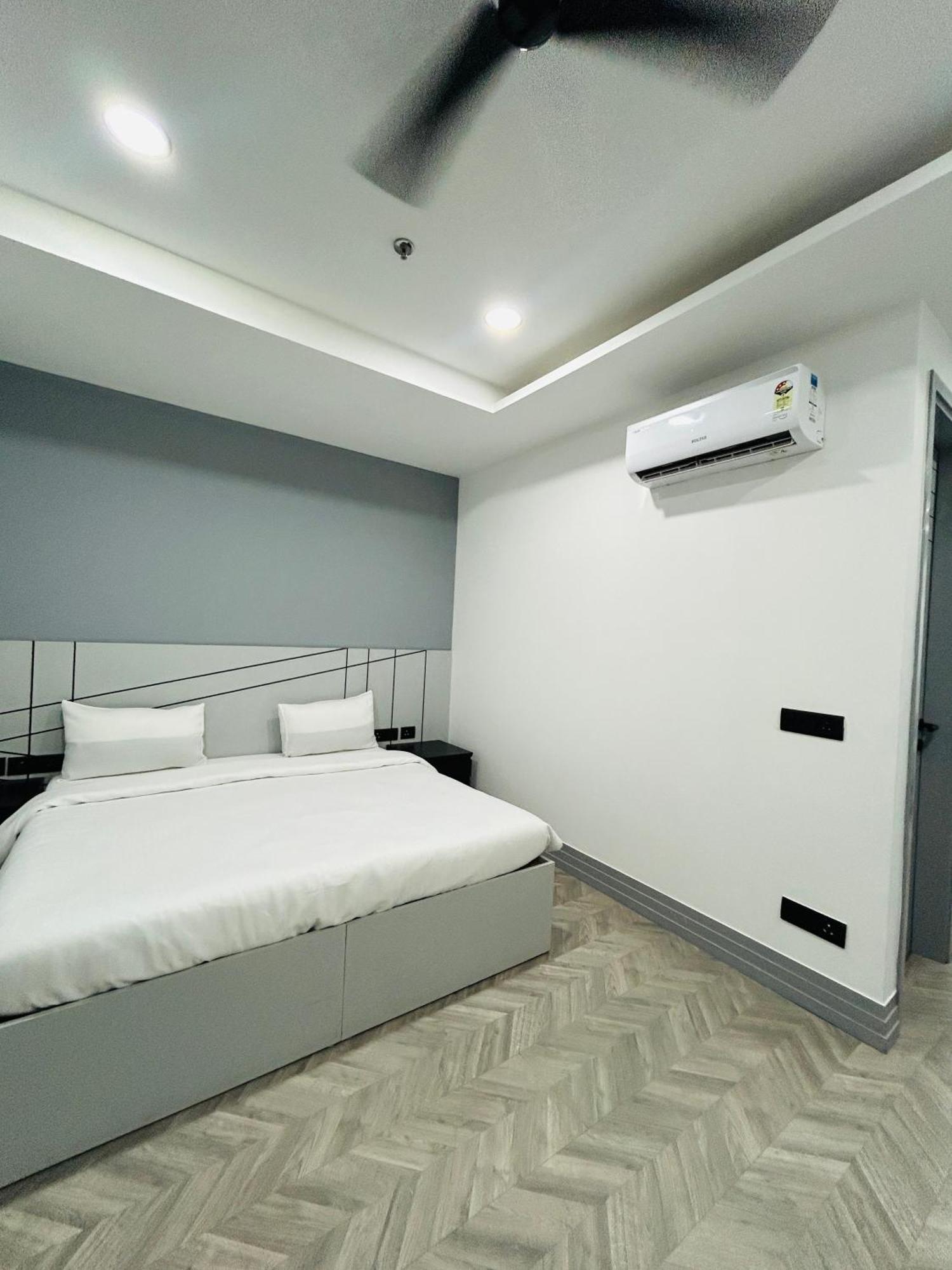 Bedchambers Serviced Apartment, Golf Course, Gurgaon Exterior foto
