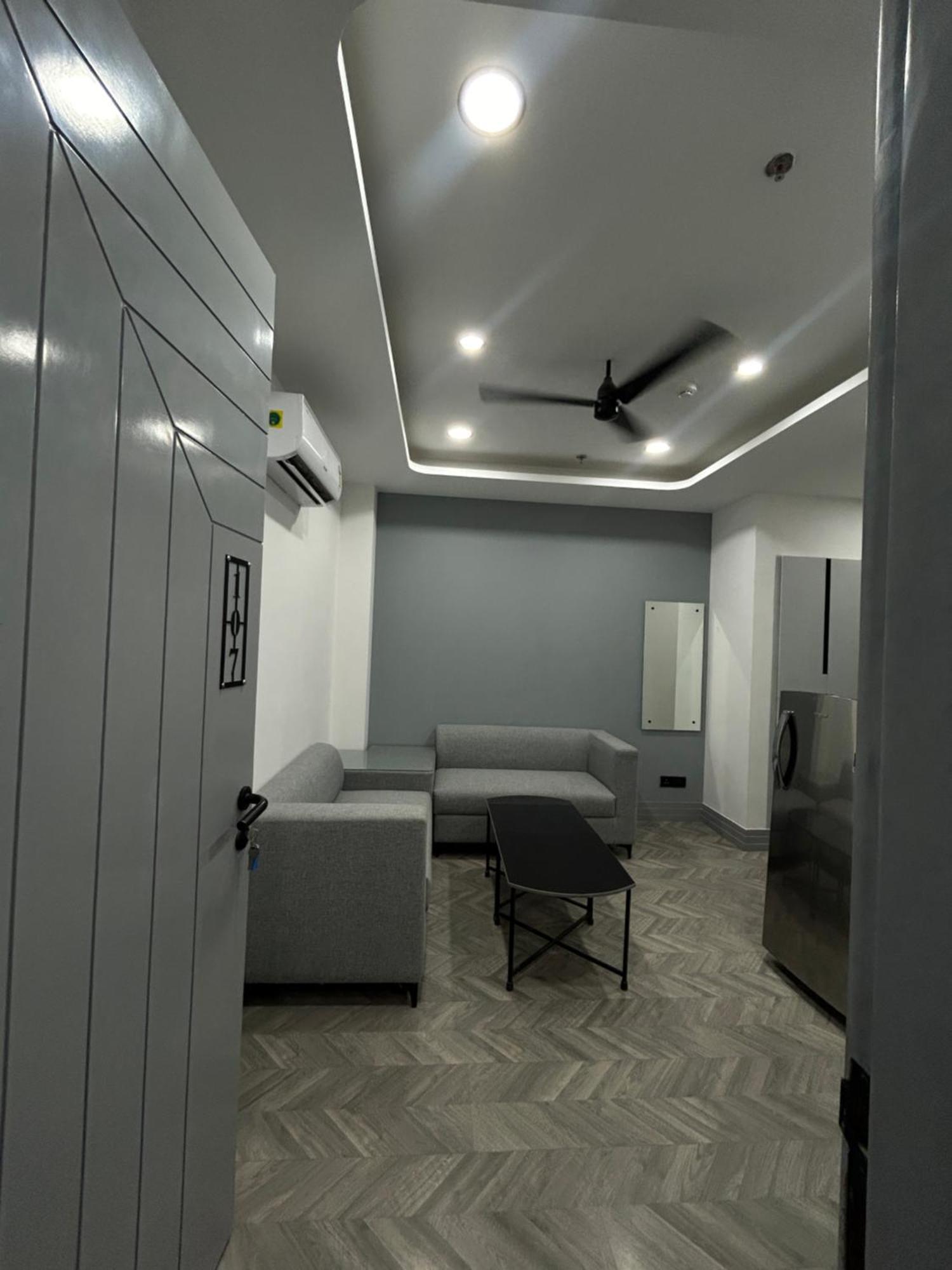 Bedchambers Serviced Apartment, Golf Course, Gurgaon Exterior foto