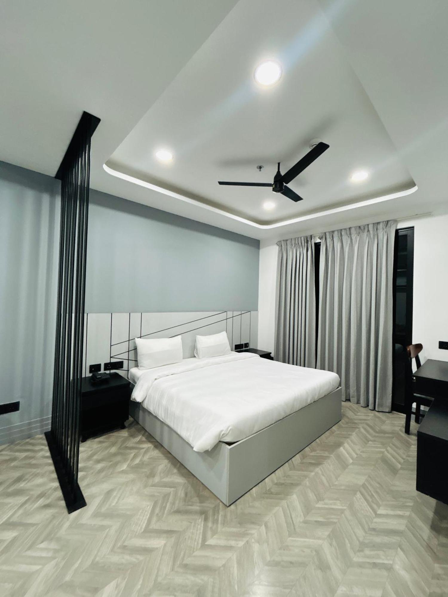 Bedchambers Serviced Apartment, Golf Course, Gurgaon Exterior foto