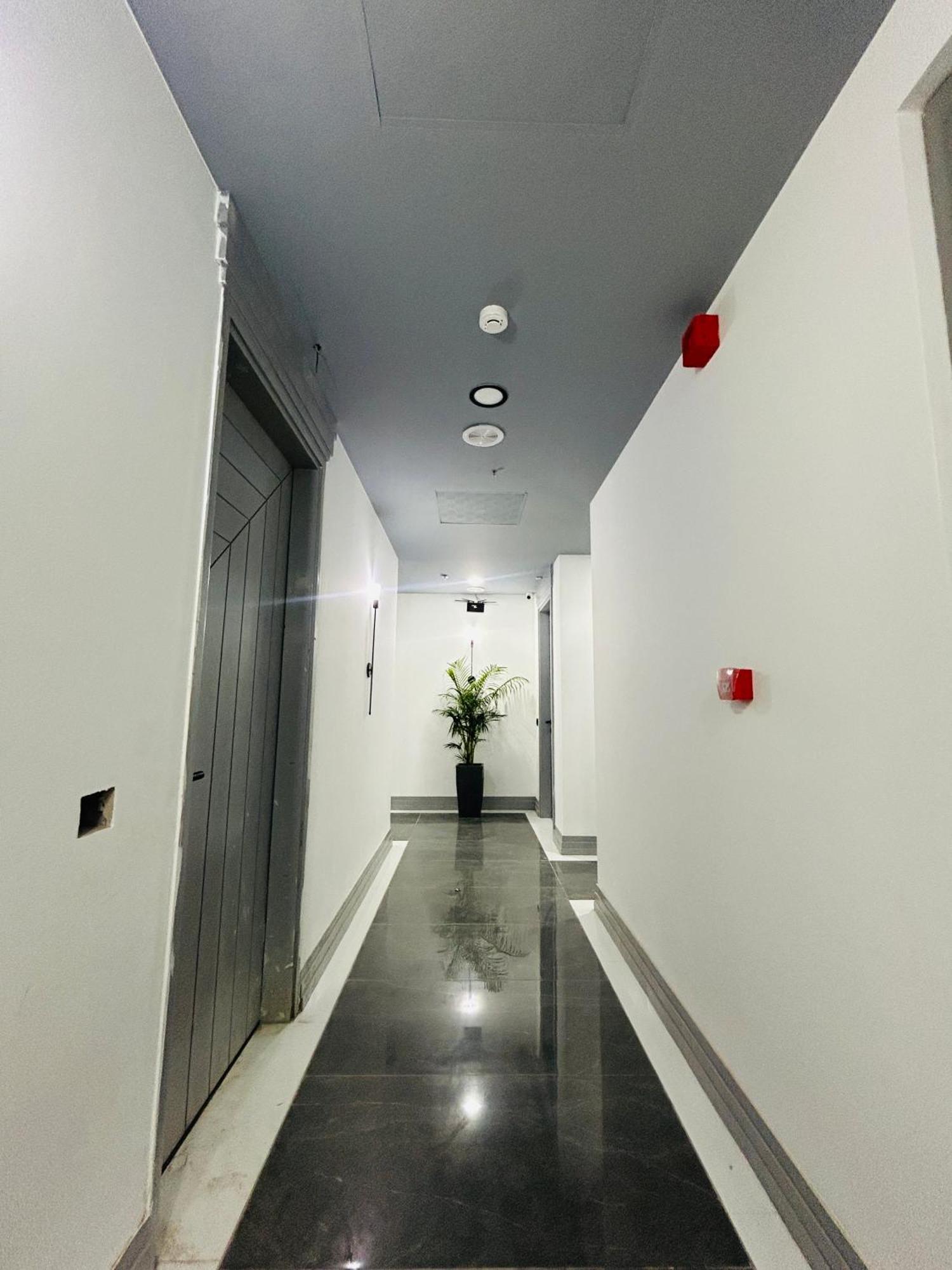 Bedchambers Serviced Apartment, Golf Course, Gurgaon Exterior foto